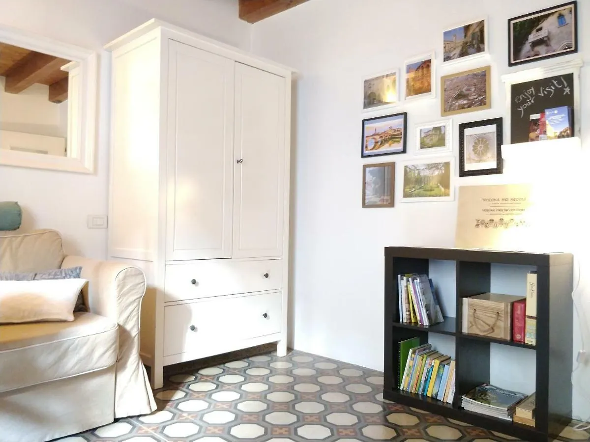 La Casa Sui Portici Apartment Verona Italy